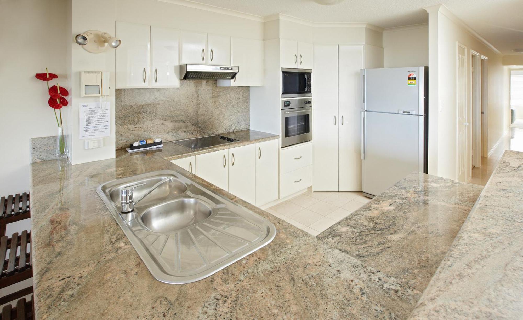 On The River Apartments Maroochydore Exteriör bild
