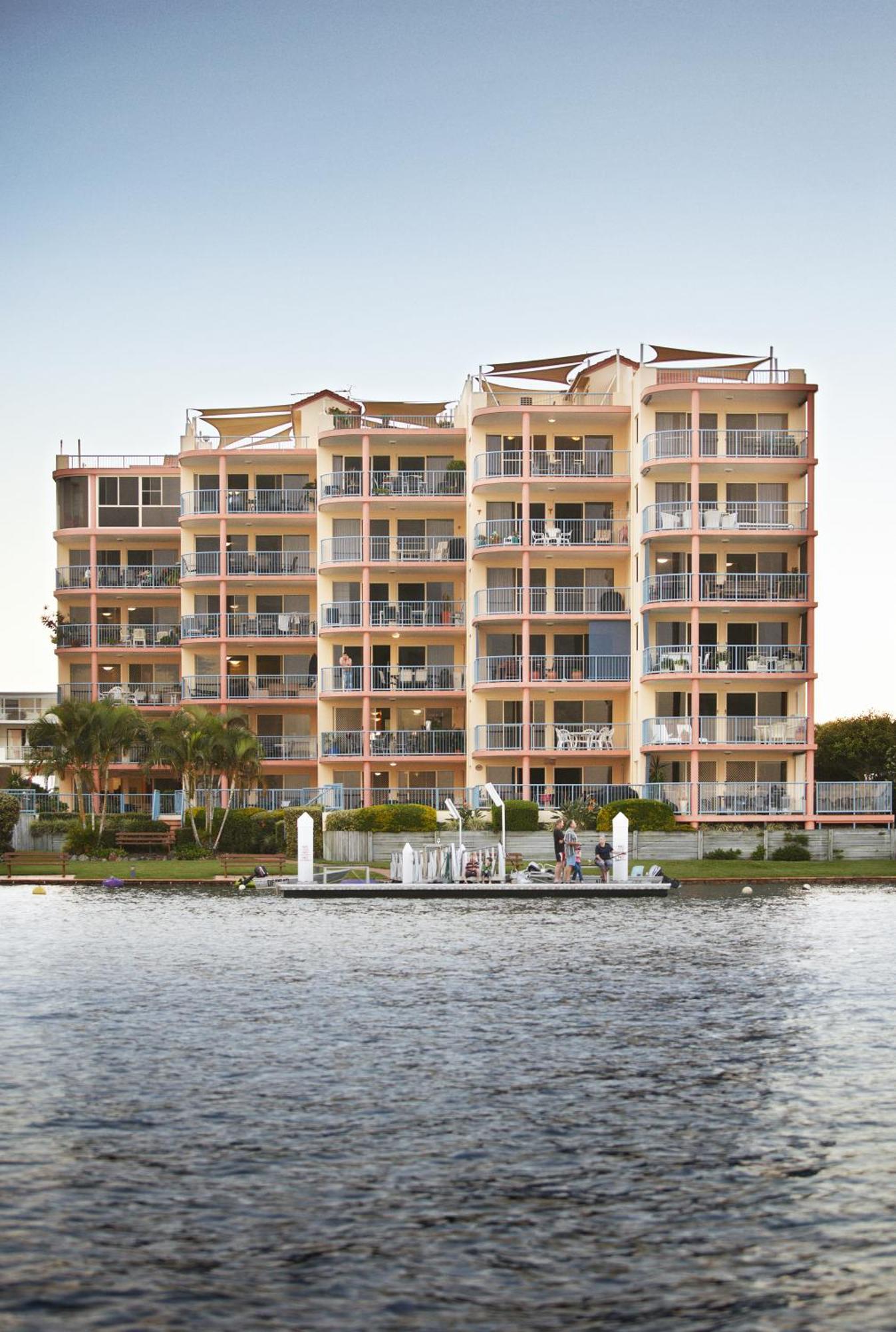 On The River Apartments Maroochydore Exteriör bild
